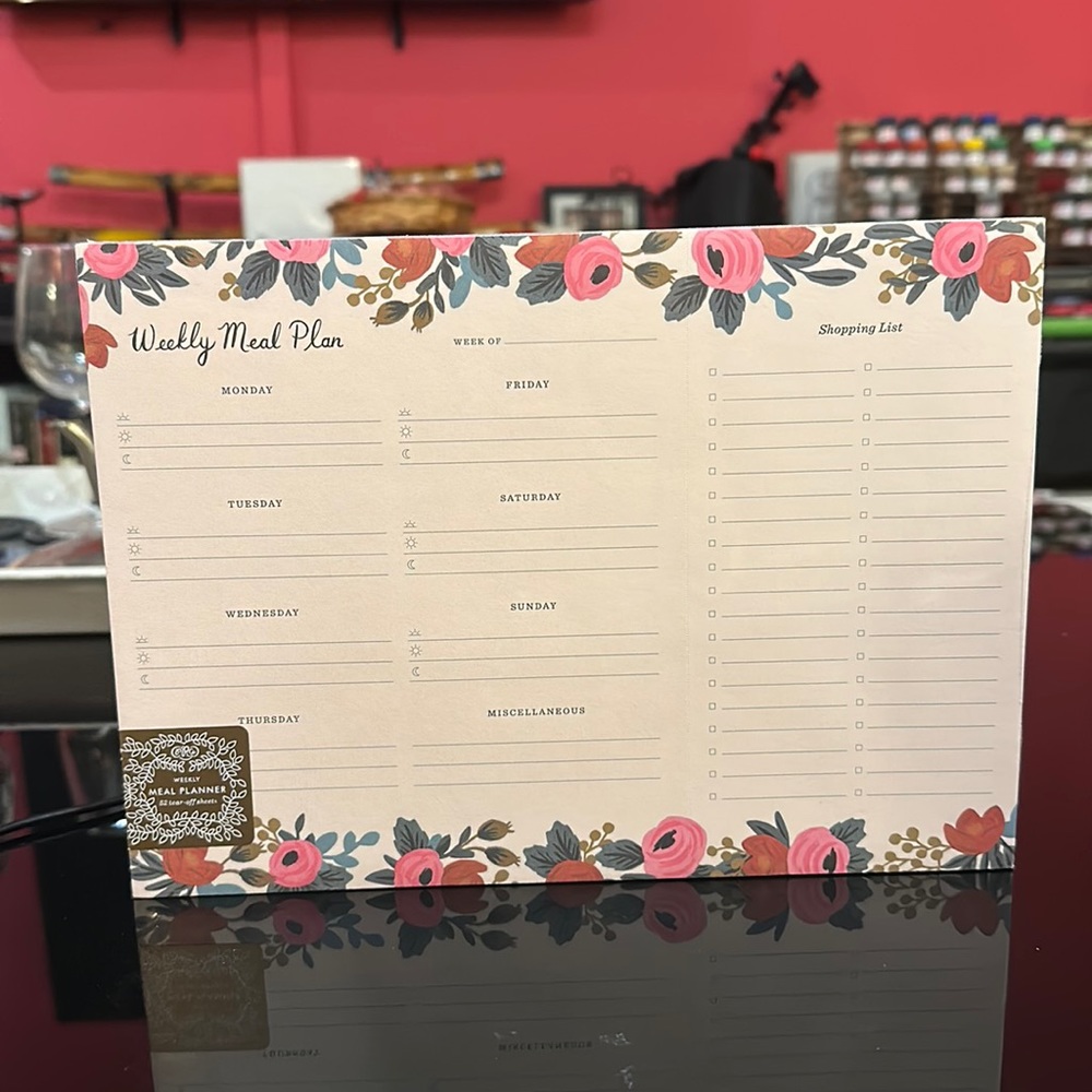 Weekly Meal Planner (52 pages)